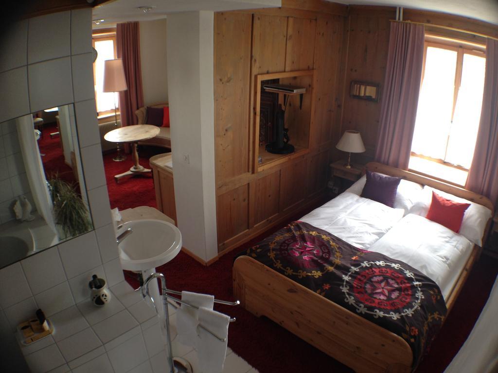 Posta Veglia Hotel Laax Bilik gambar
