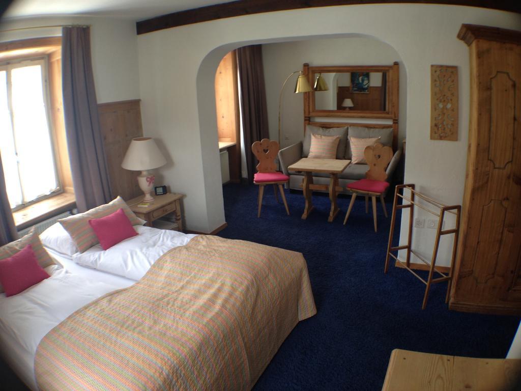 Posta Veglia Hotel Laax Bilik gambar