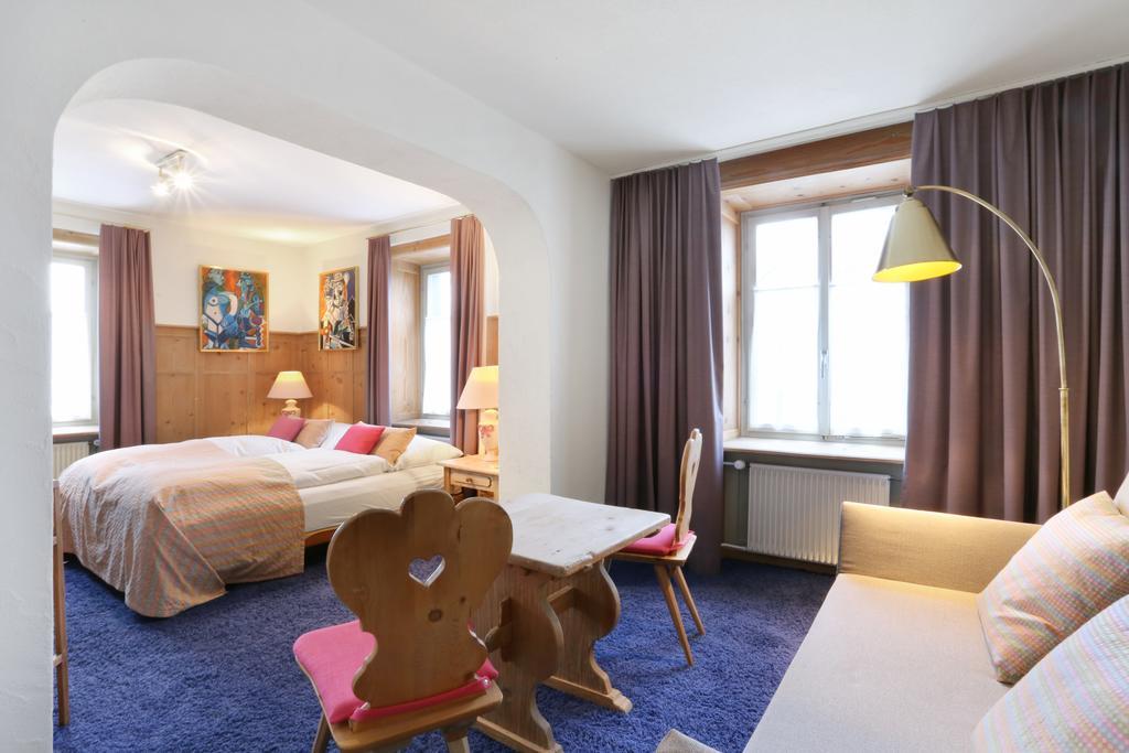 Posta Veglia Hotel Laax Bilik gambar