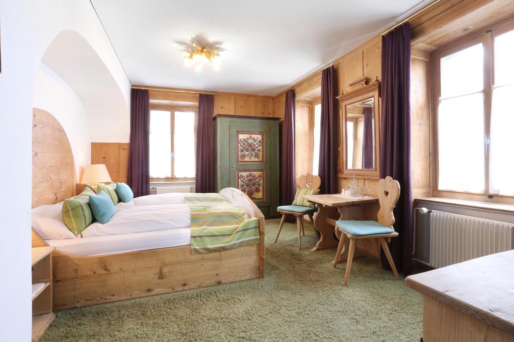 Posta Veglia Hotel Laax Bilik gambar